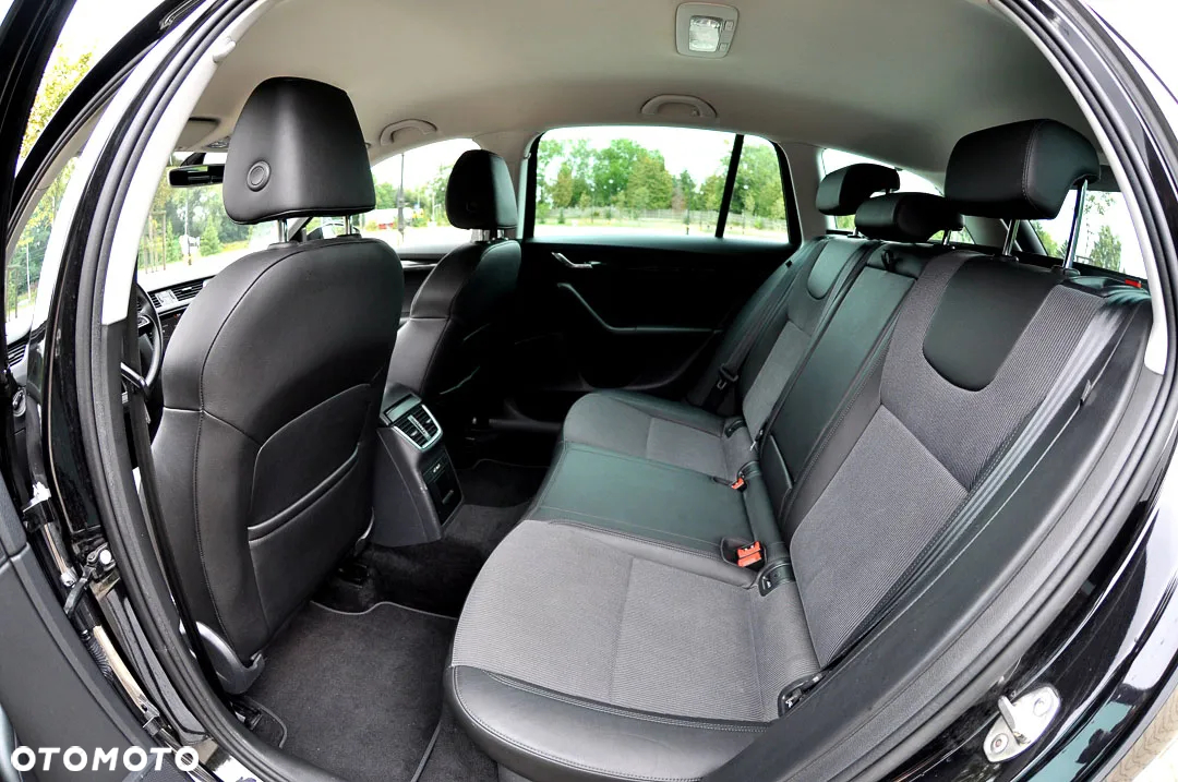 Skoda Octavia Combi 1.6 TDI Style - 24