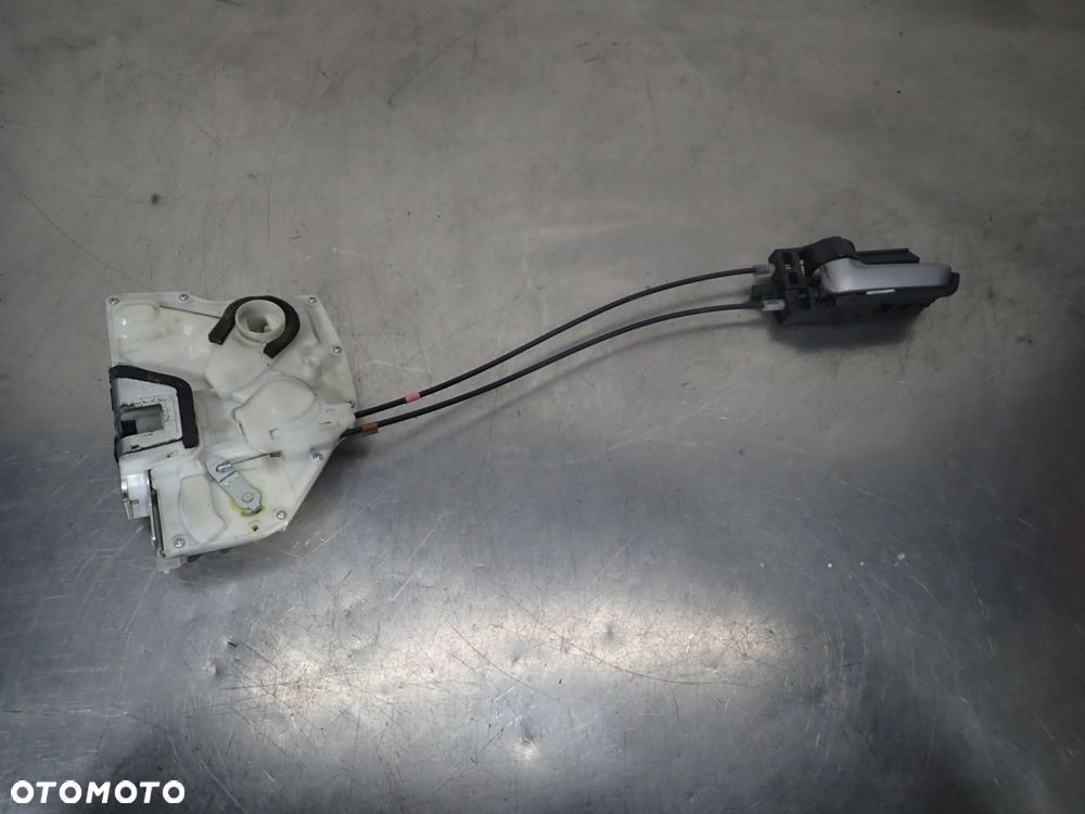 ZAMEK LEWY PRZÓD DRZWI SUZUKI SX4 1.9 - 1