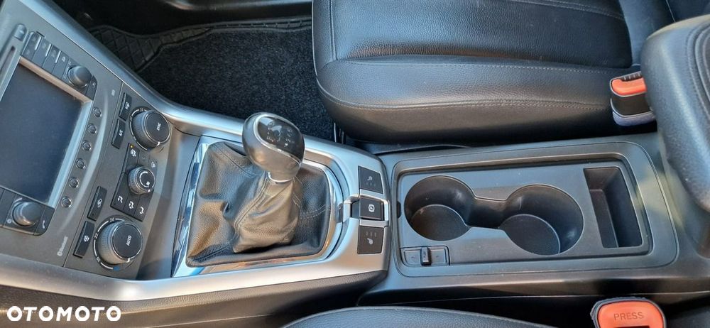 Opel Antara - 24