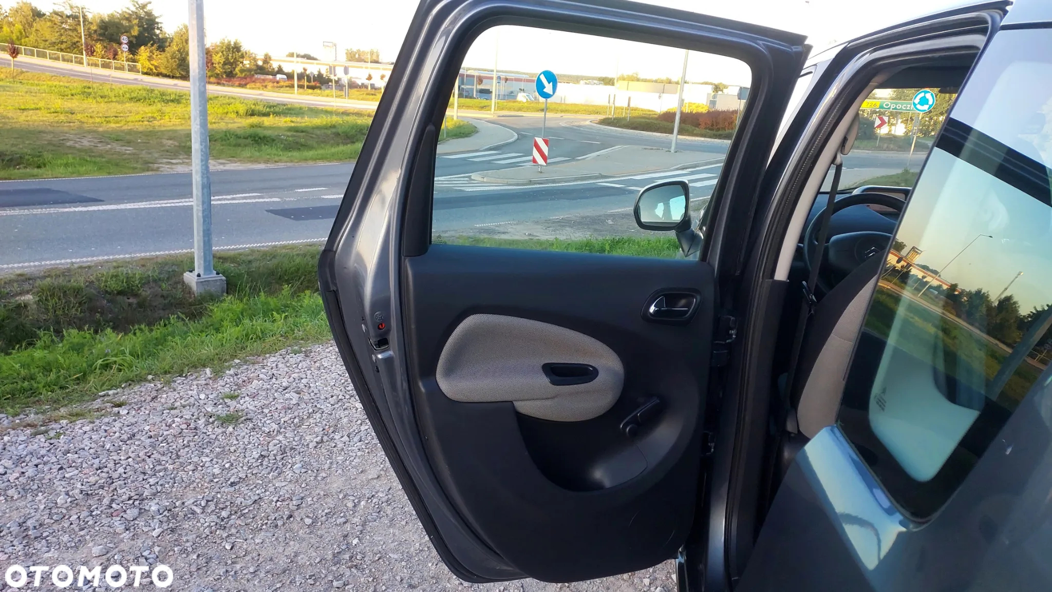 Citroën C3 Picasso 1.6i Seduction - 9