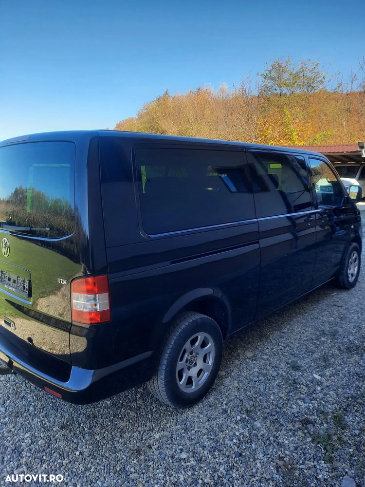 Volkswagen Caravelle - 7