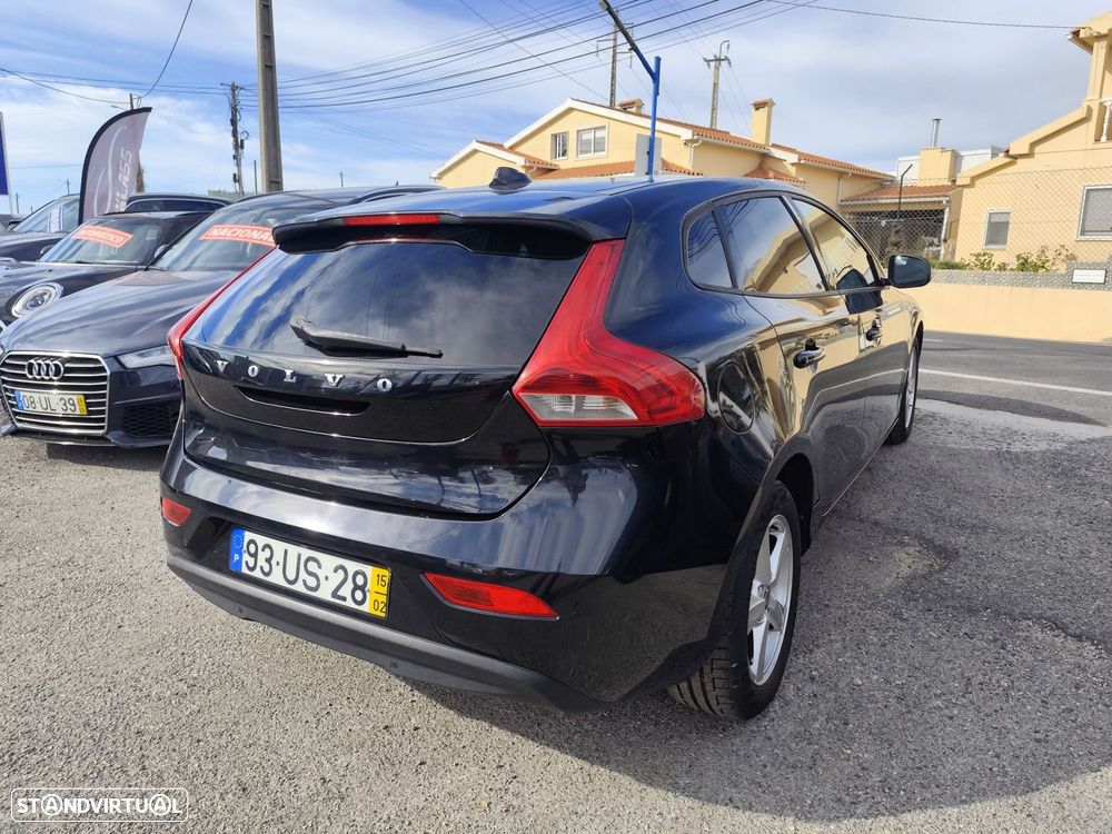 Volvo V40 1.6 D2 Momentum - 8