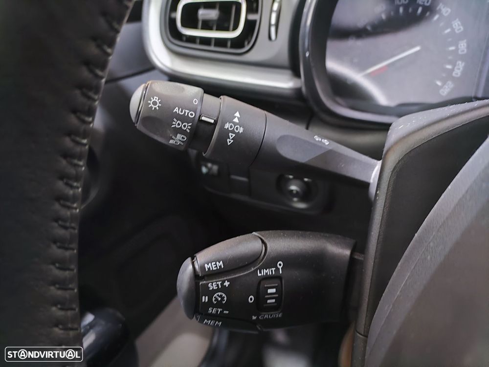 Citroën C3 1.2 PureTech Max - 10