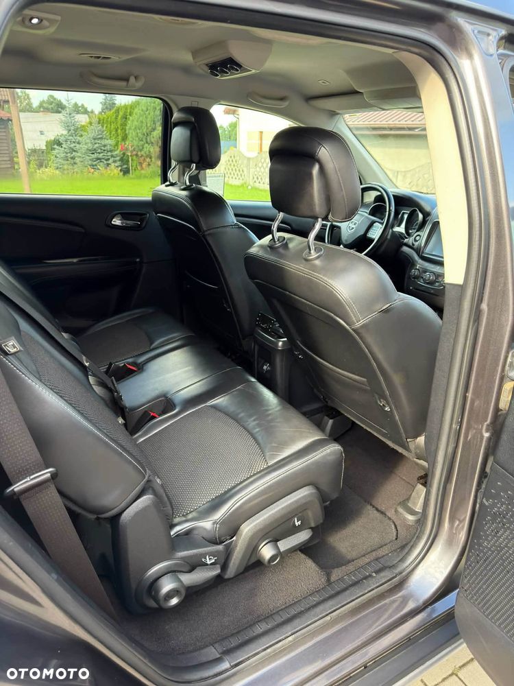 Dodge Journey - 16