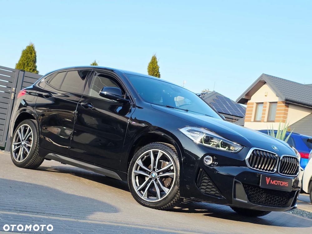 BMW X2 sDrive18d Edition M Mesh - 1