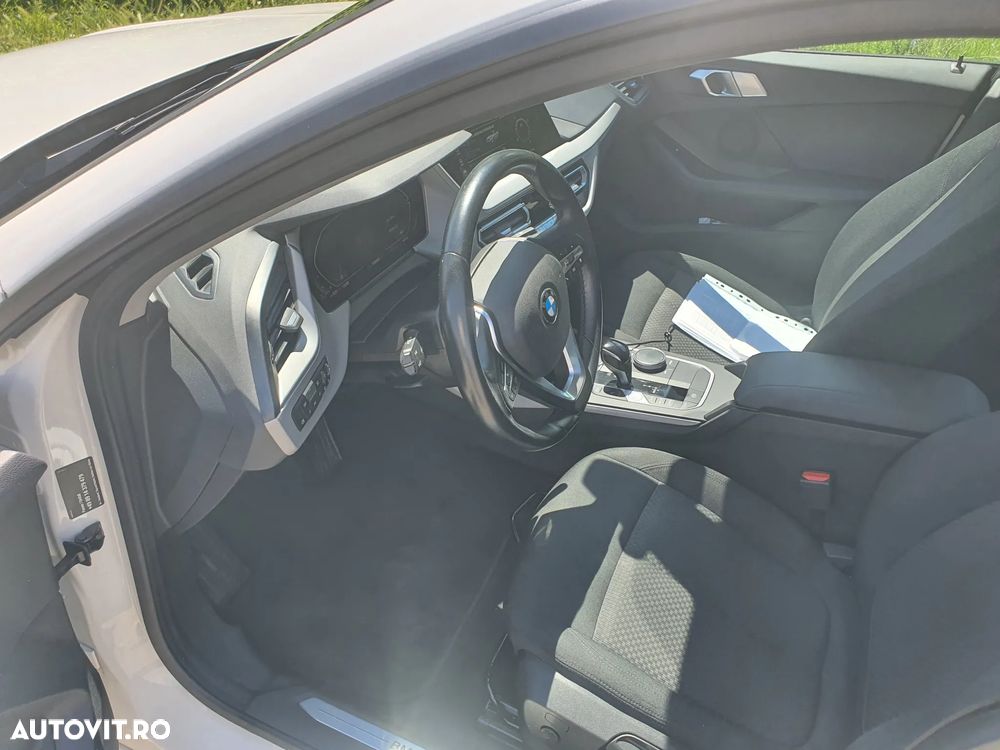BMW Seria 2 216d Aut. - 10