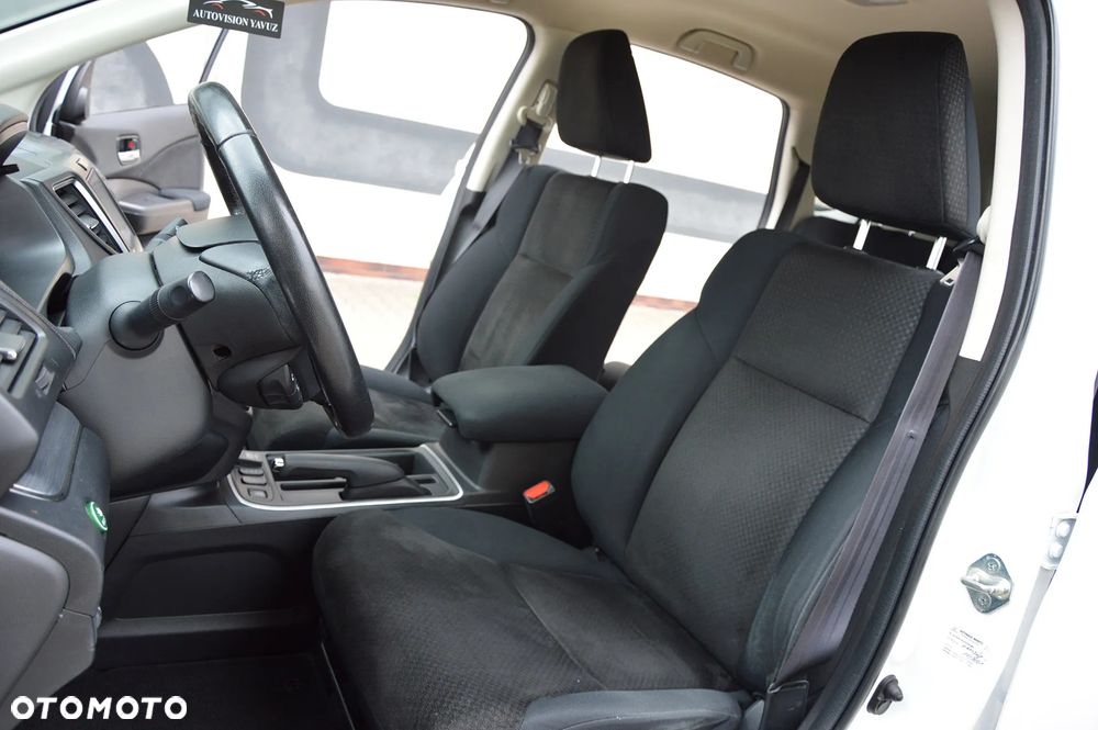 Honda CR-V - 25