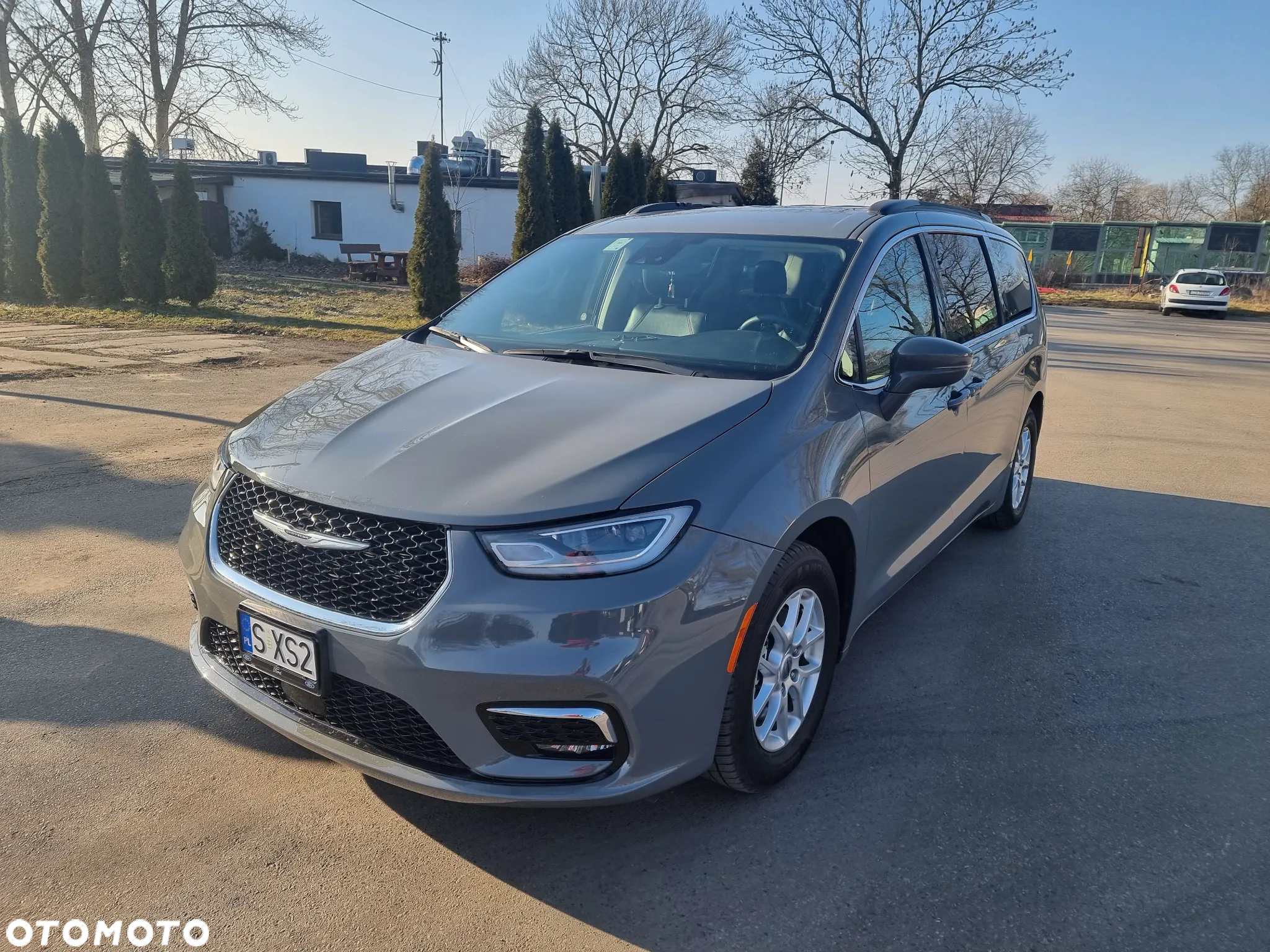 Chrysler Pacifica - 33