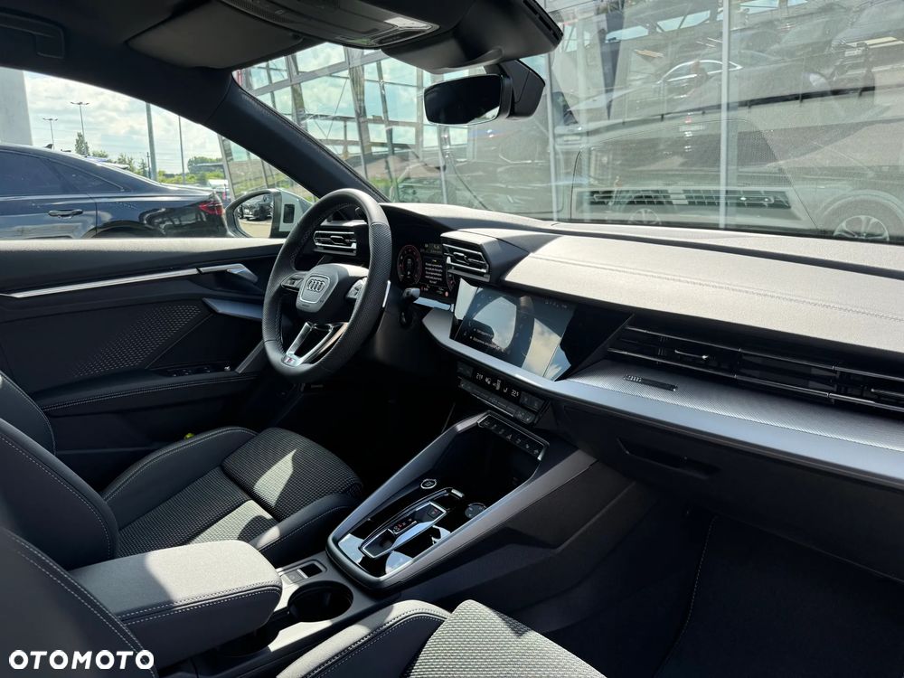 Audi A3 Sportback TFSI mHEV 110 kW S tronic - 35