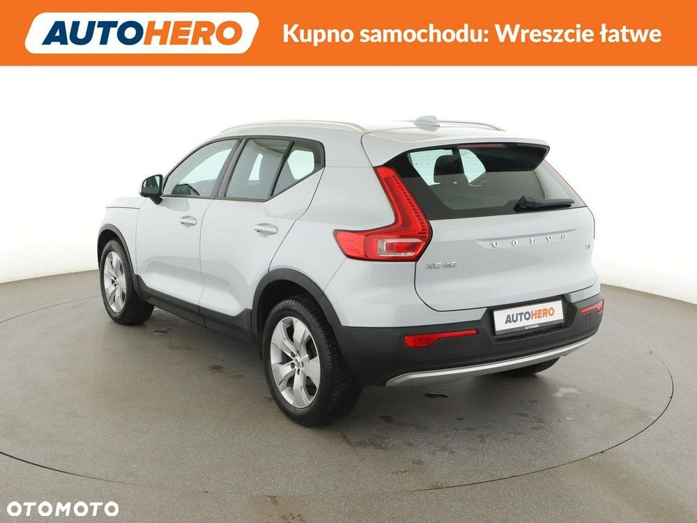 Volvo XC 40 T3 Momentum Pro - 5