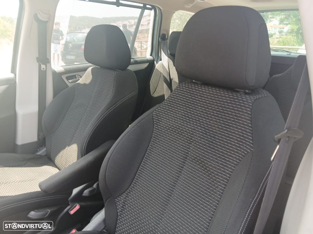 Citroën C4 Grand Picasso 1.6 HDi Confort RFM CMP6 - 9
