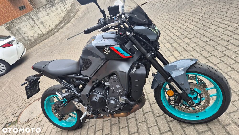Yamaha MT - 5