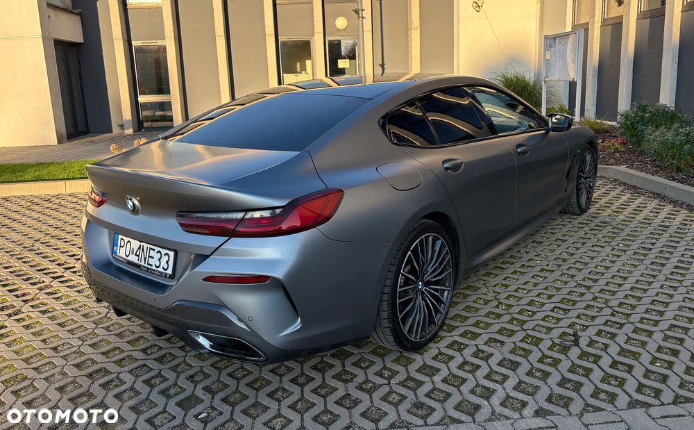 BMW Seria 8 - 3