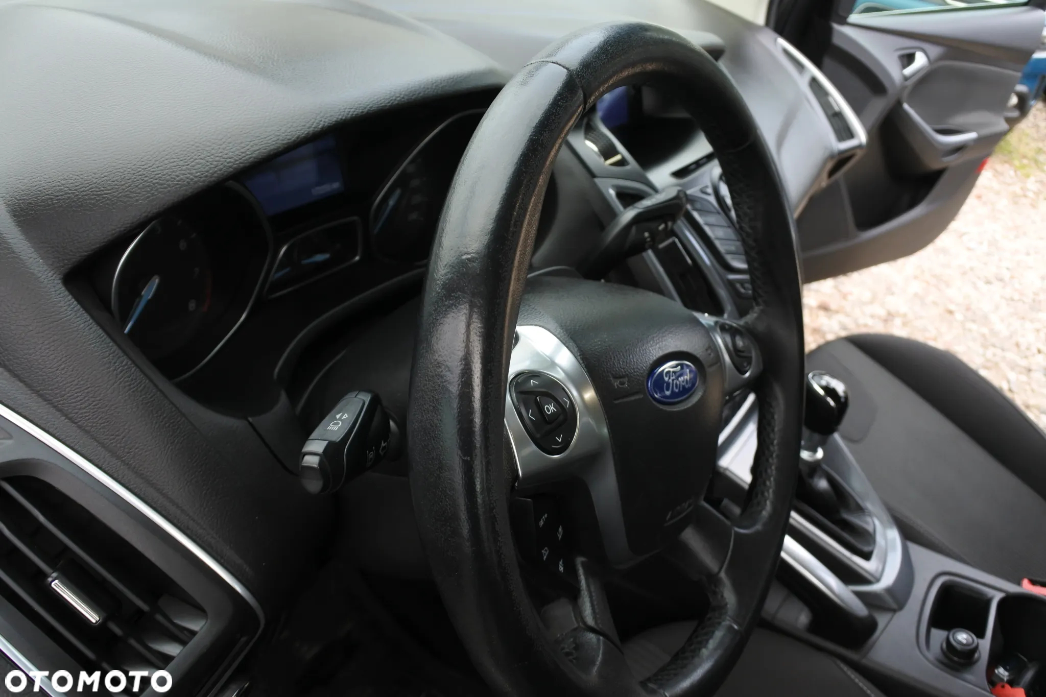 Ford Focus 1.6 EcoBoost Titanium - 19