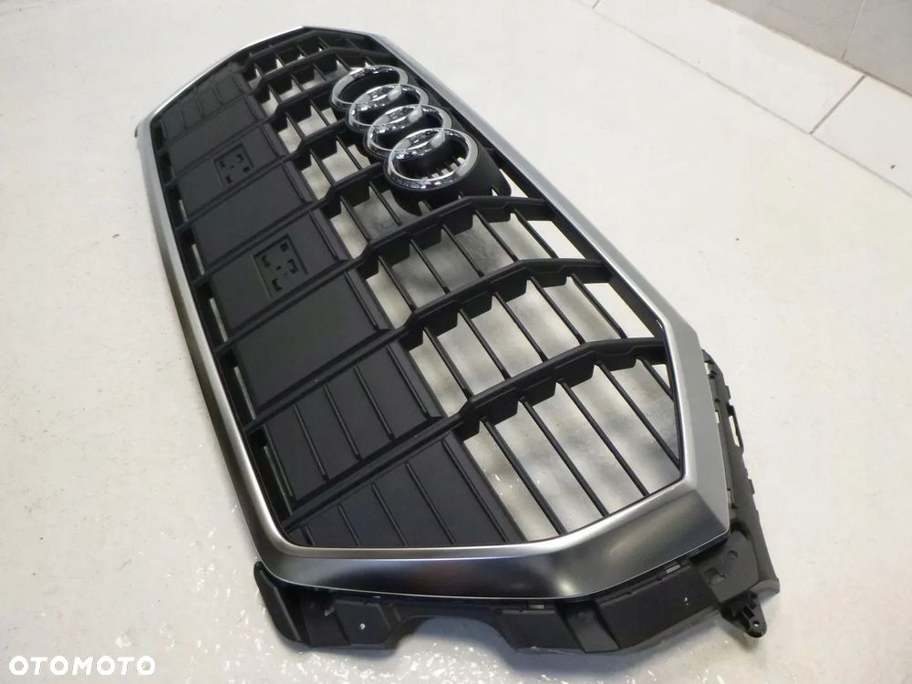 AUDI Q3 83A GRILL ATRAPA CHŁODNICY ZNACZEK NOWY ORYGINAŁ - 14