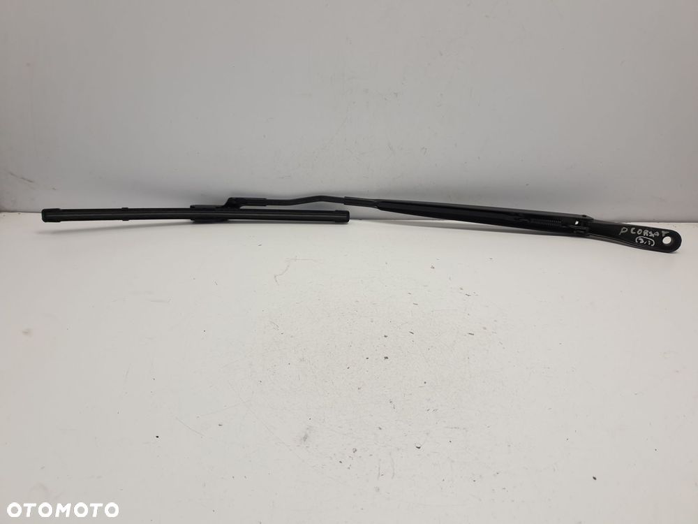 Opel Corsa F PRAWE RAMIE WYCIERACZKI przód - 4
