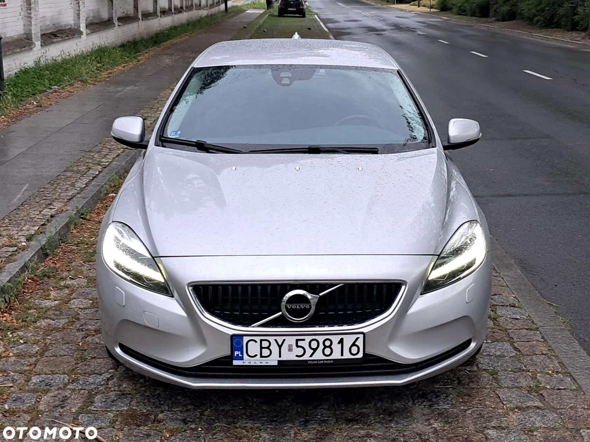 Volvo V40 D2 Drive-E Momentum - 6
