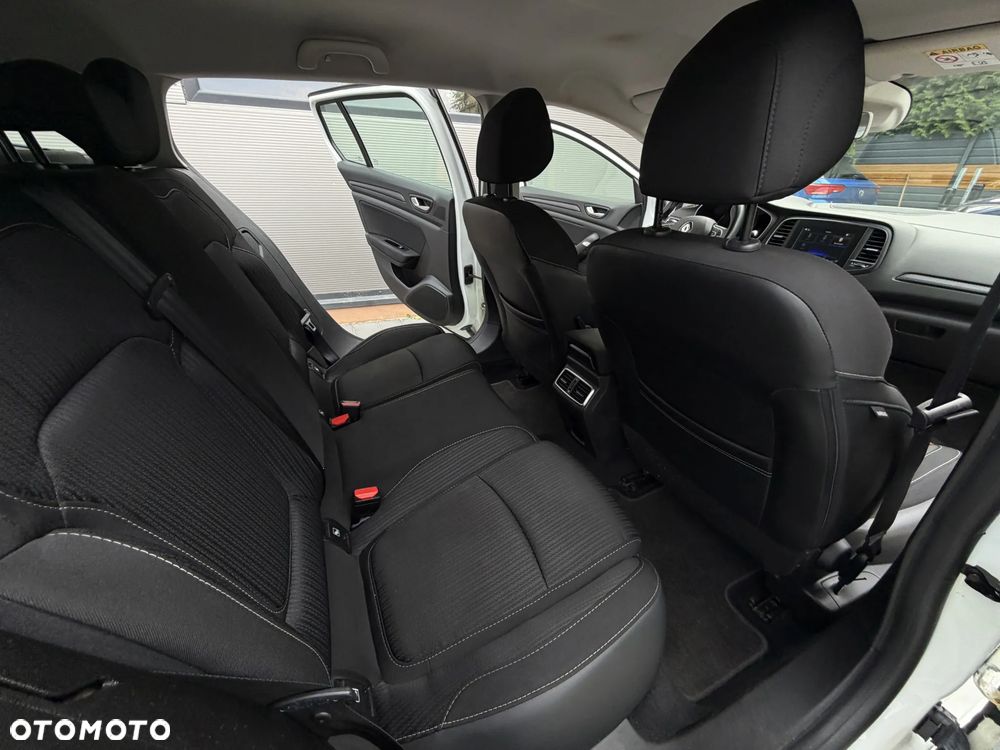 Renault Megane 1.3 TCe FAP Intens - 17