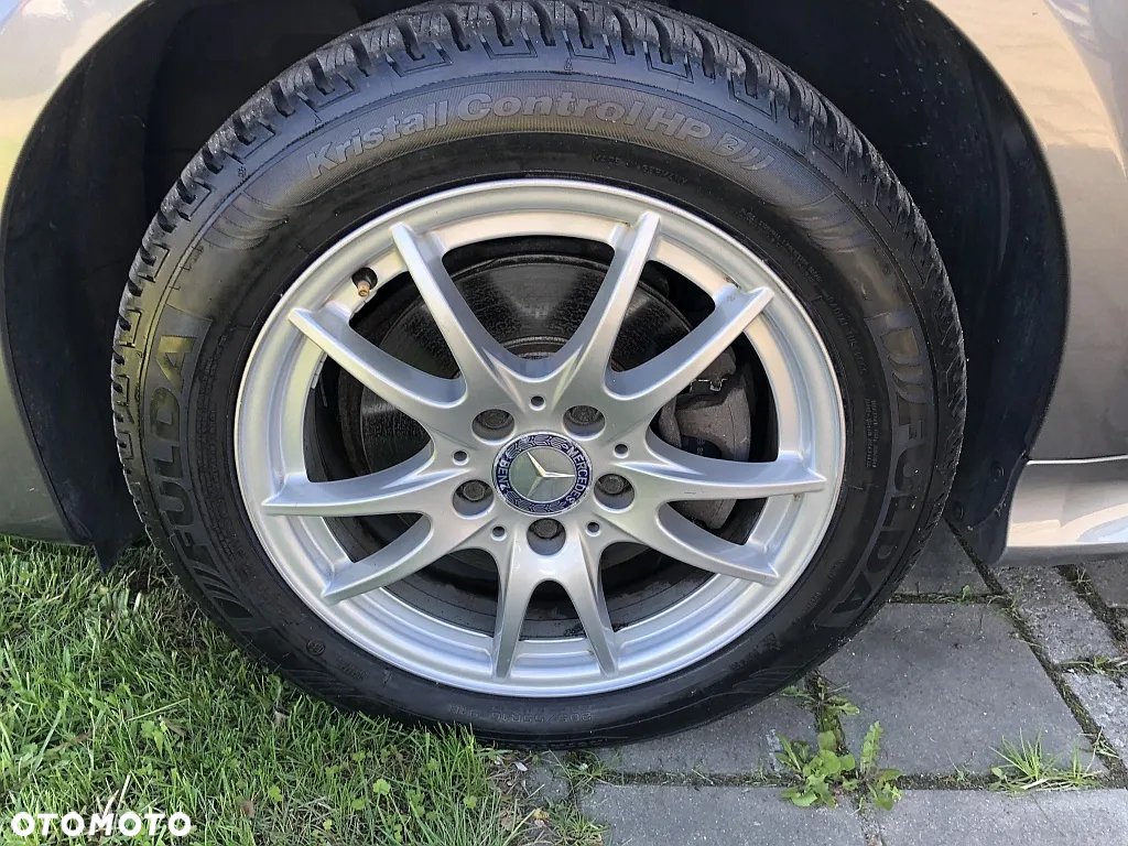 Mercedes-Benz Klasa B 200 SPORT EDITION - 24