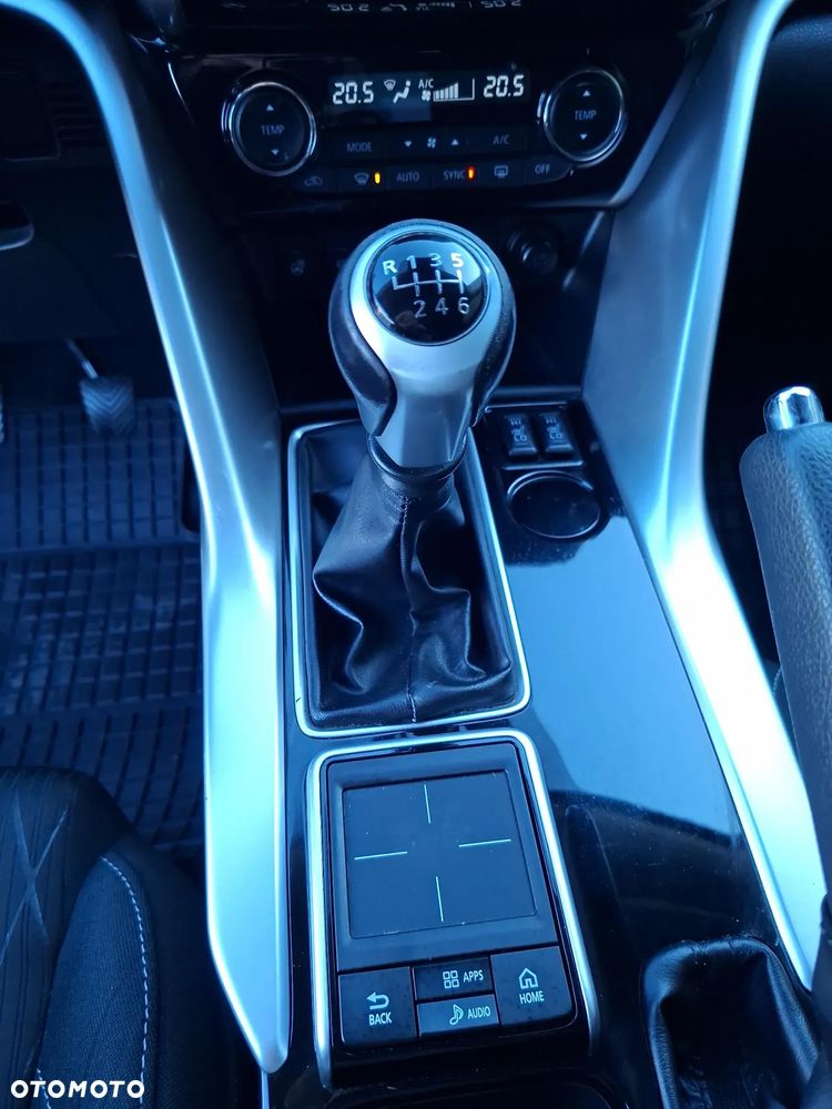 Mitsubishi Eclipse Cross 1.5 T GPF Intense - 29