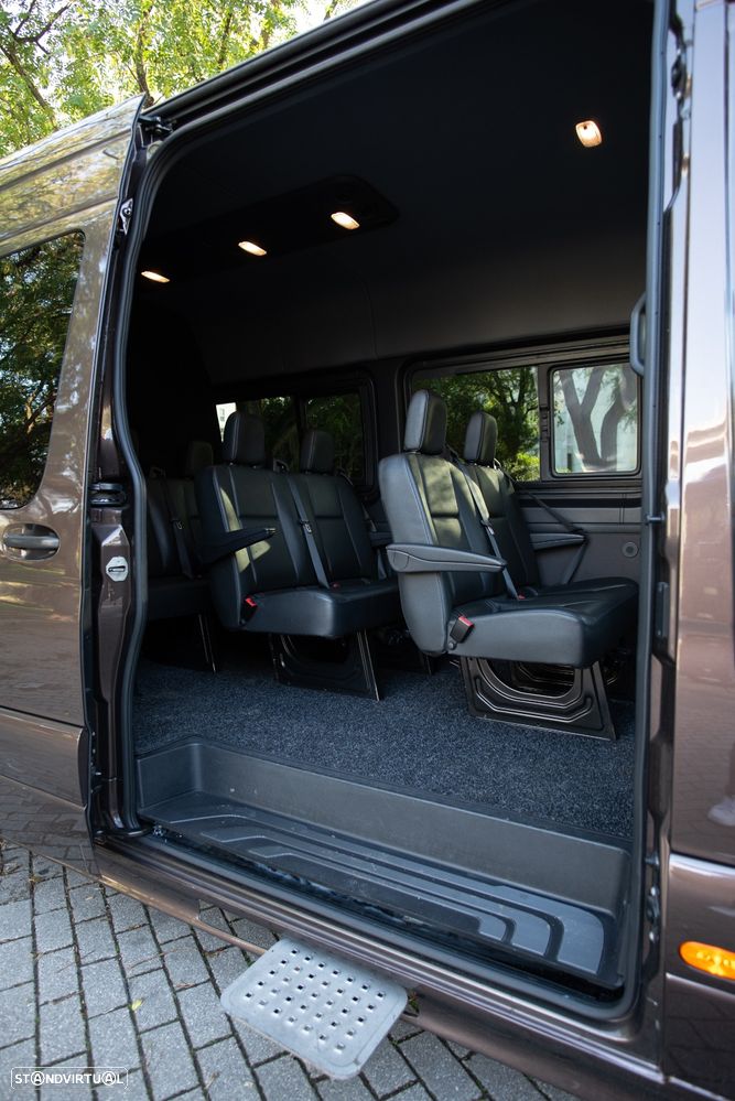 Mercedes-Benz Sprinter - 13