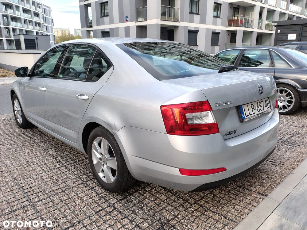 Skoda Octavia 1.4 TSI Ambition - 11