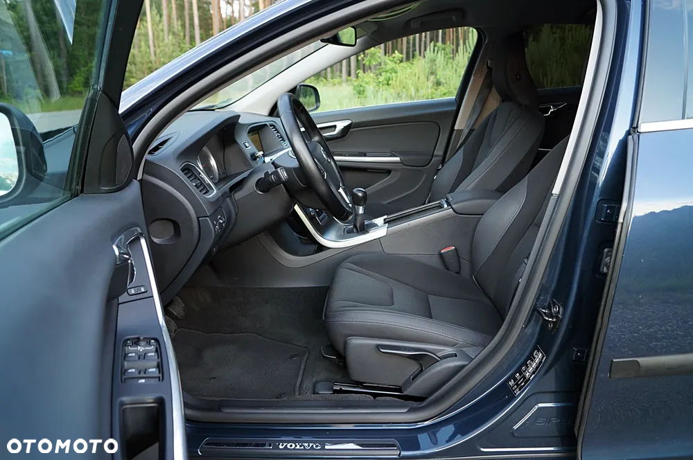Volvo S60 D4 Summum - 18