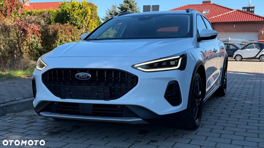 Ford Focus 1.0 EcoBoost Hybrid ACTIVE - 8