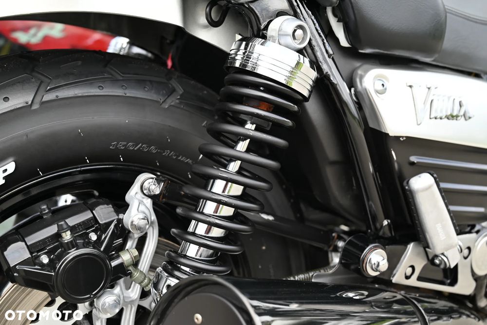Yamaha V-MAX - 30