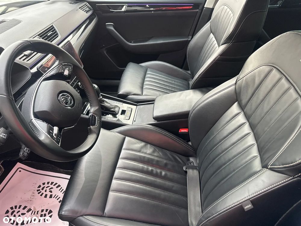 Skoda Superb 2.0 TSI L&K DSG - 30