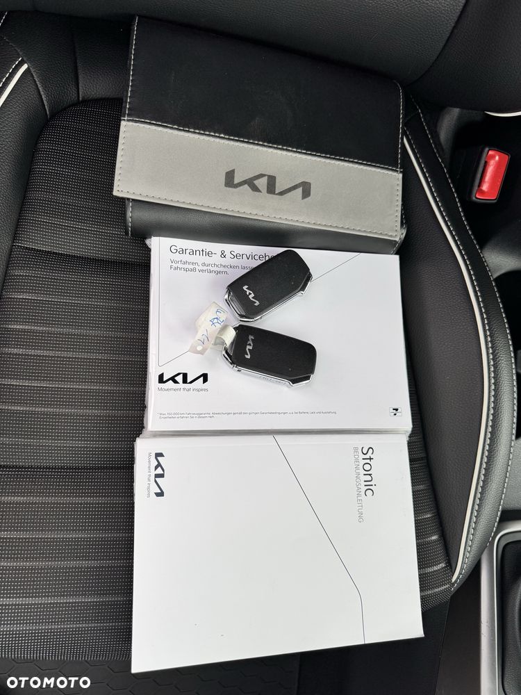 Kia Stonic - 8
