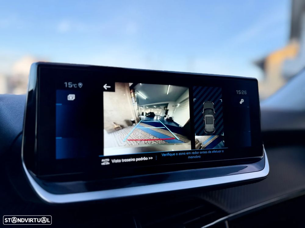 Peugeot 2008 1.2 PureTech Allure Pack - 22