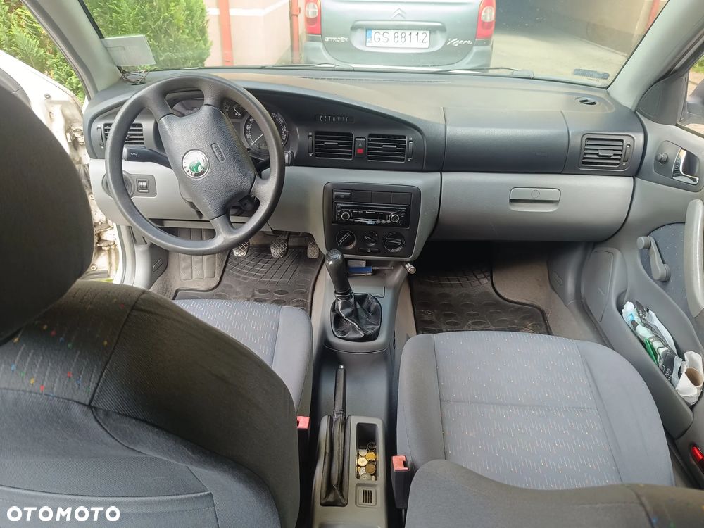 Skoda Octavia - 7