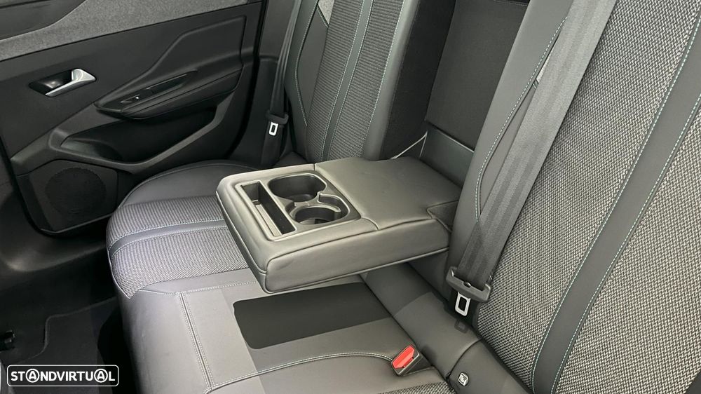 Peugeot 308 SW 1.2 PureTech Allure Pack EAT8 - 28