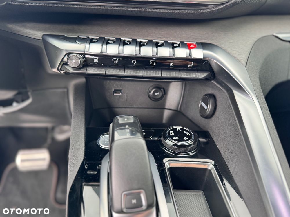 Peugeot 3008 BlueHDi 180 Stop & Start EAT8 GT - 10