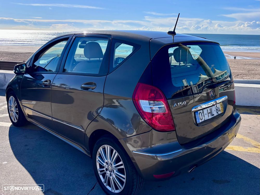 Mercedes-Benz A 150 Avantgarde Automatic - 4