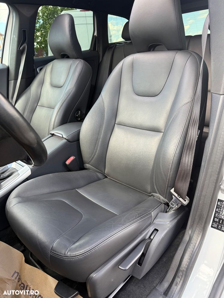 Volvo XC 60 D4 Geartronic Ocean Race - 25