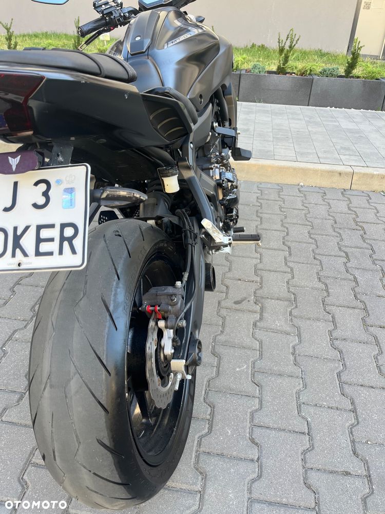 Yamaha MT - 12