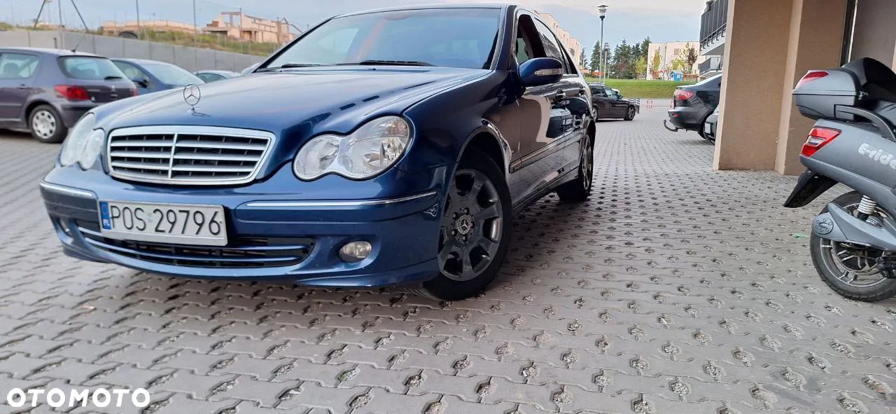 Mercedes-Benz Klasa C 220 CDI Elegance - 1
