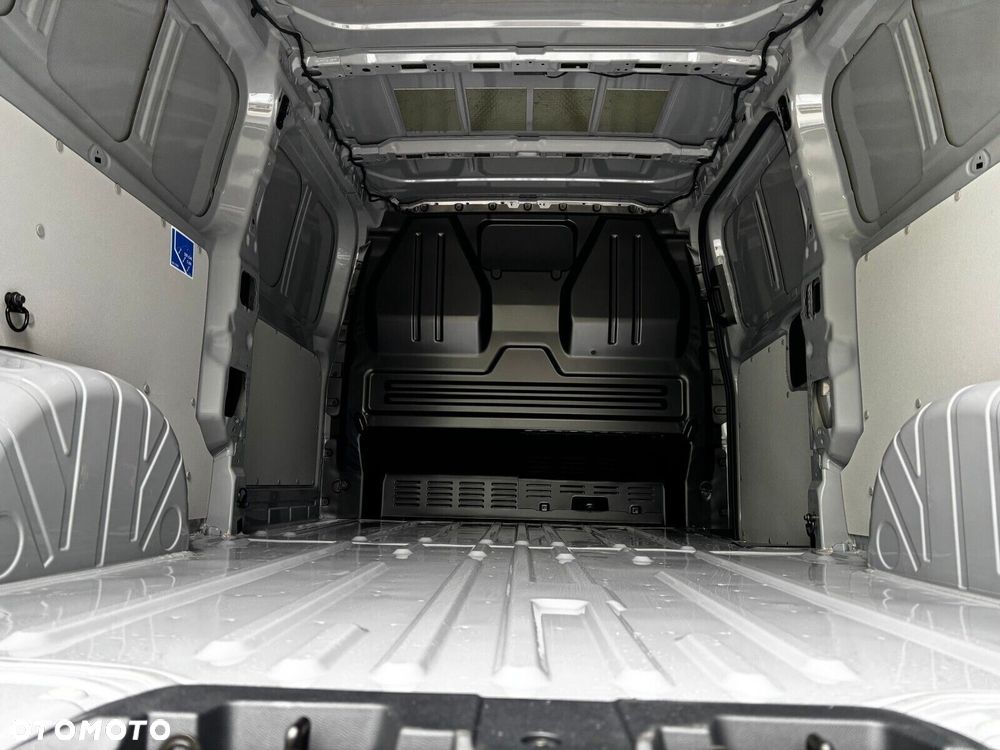 Volkswagen Transporter Furgon 2.0 TDI 150 KM 4MOTION 8-automat L2 - 11
