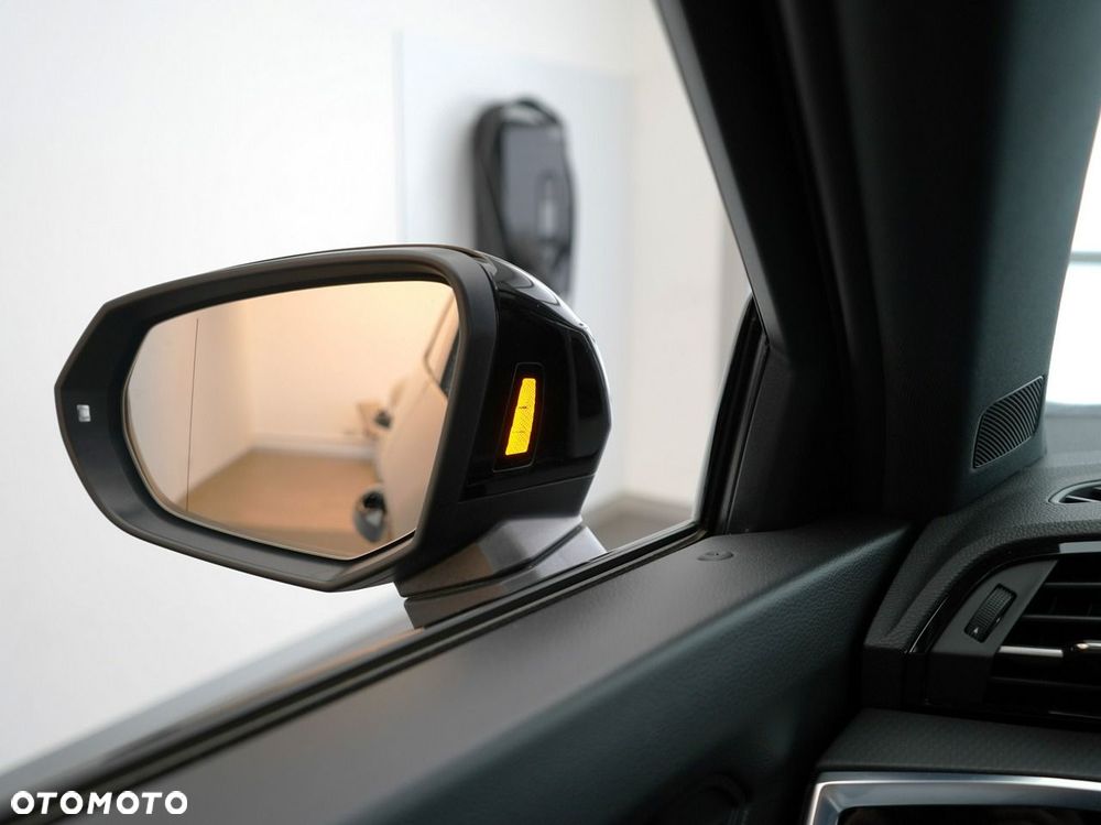 Audi Q3 Sportback - 24
