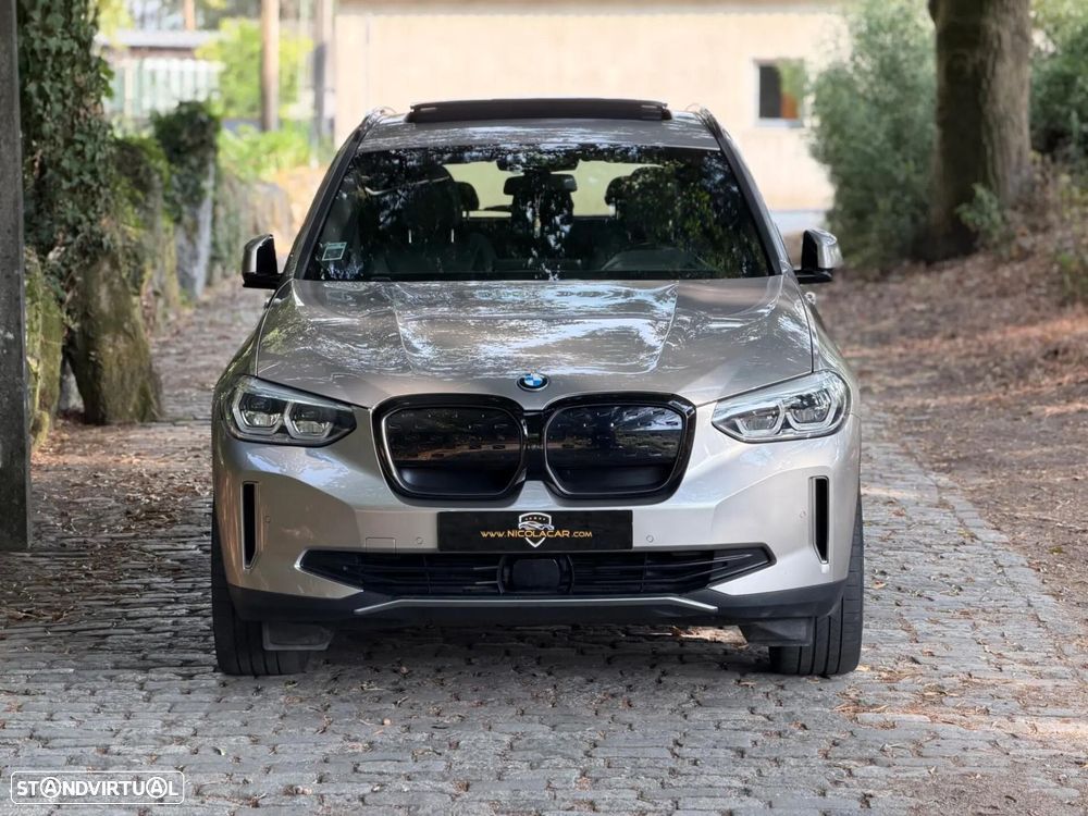 BMW iX3 M Sport Impressive - 3