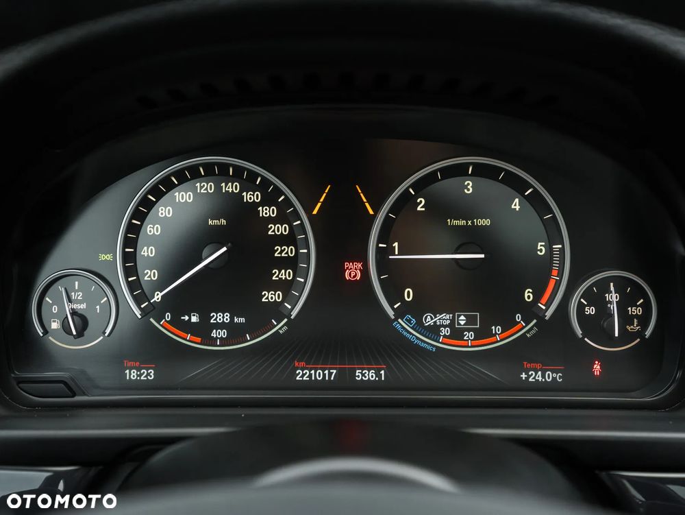BMW Seria 5 525d Modern Line - 21