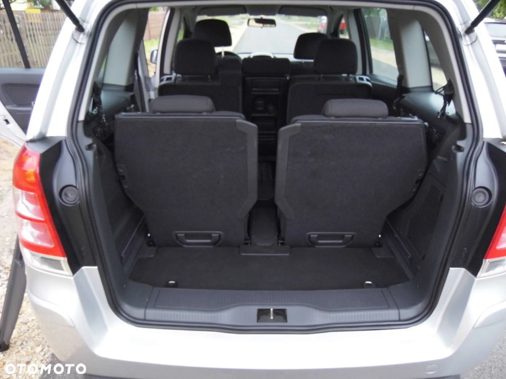 Opel Zafira 1.8 Design Edition - 18