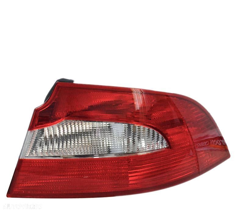Stop spate lampa Skoda Superb Sedan (3T5) 06.2008-06.2013, partea dreapta Stopuri partea exterioara fara suport becuri - 1