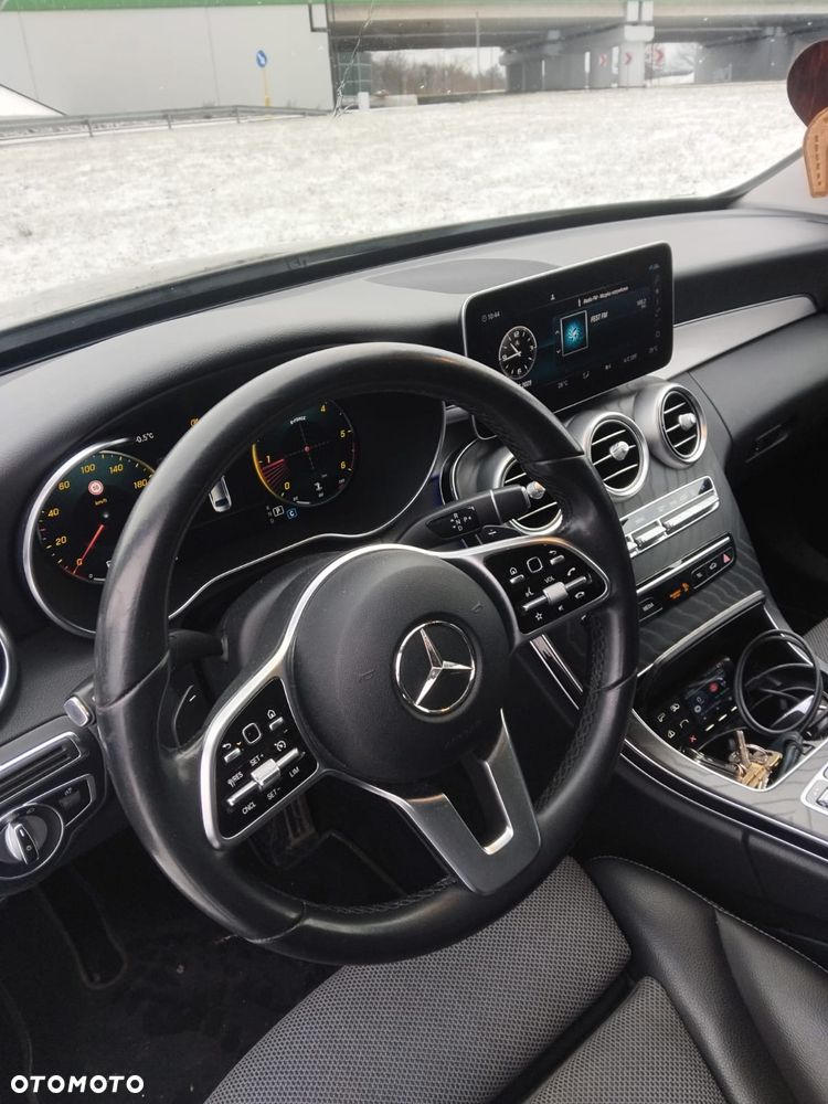 Mercedes-Benz Klasa C 220 d 9G-TRONIC Avantgarde - 8