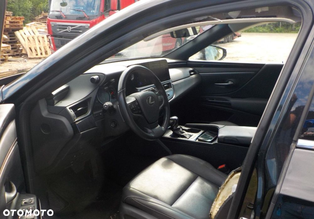 Lexus ES - 27