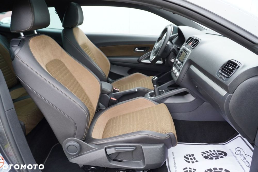 Volkswagen Scirocco 2.0 TDI Match - 6