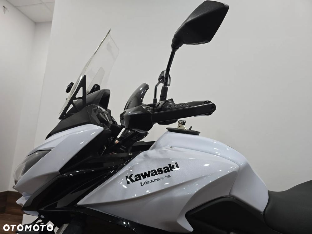 Kawasaki Versys 650 - 15