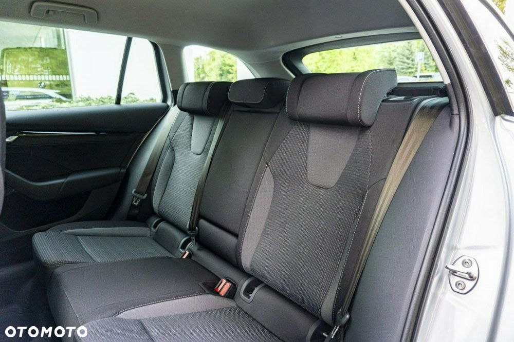 Skoda Octavia - 8